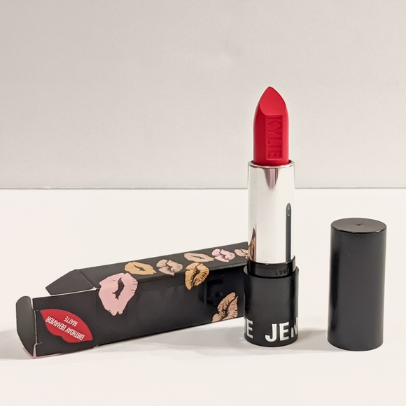 π KYLIE COSMETICS Birthday Behavior Lipstick